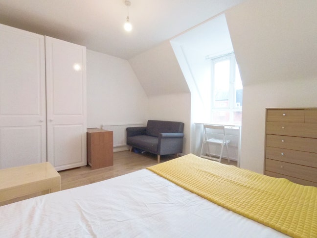 Delightful 5Bed House with garden, Clapham North  Main Photo