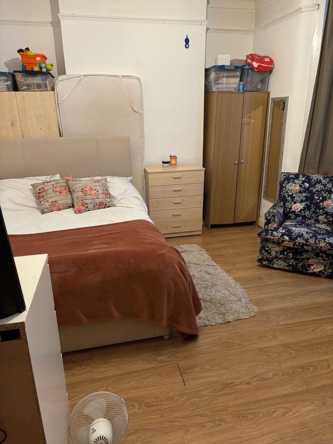🛏️ Single & Double rooms to let in -Hither Green Main Photo