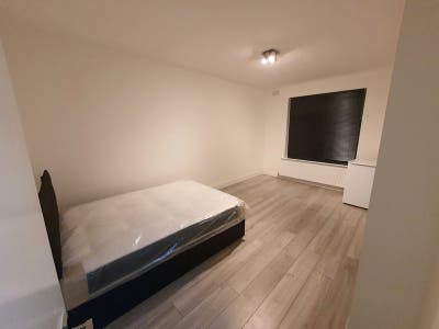 Amazing Large Double Room in Finchley central Main Photo