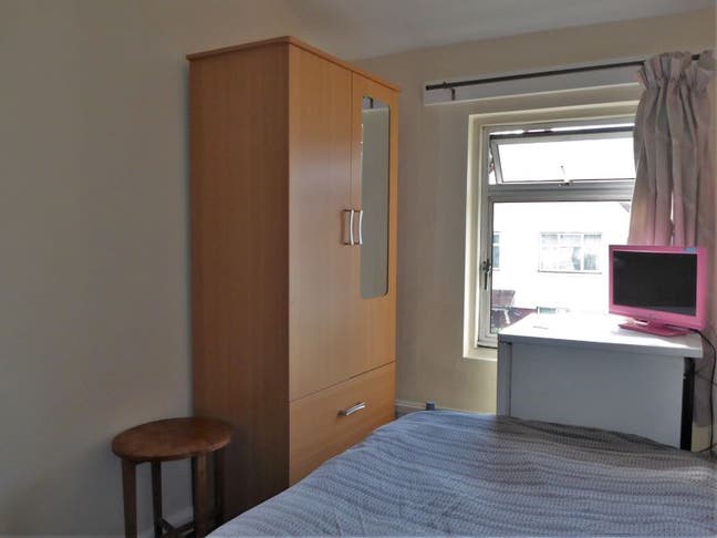 Single Room in Lovely house Main Photo