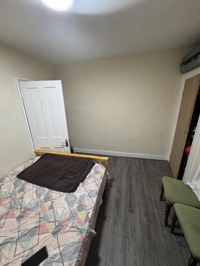 Double bedroom Available- Bills Included Main Photo