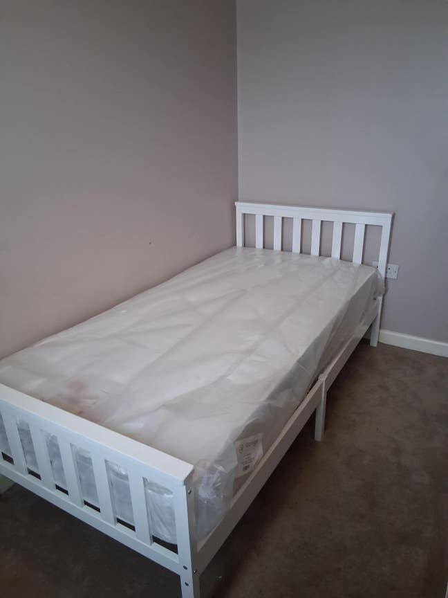Single room Main Photo