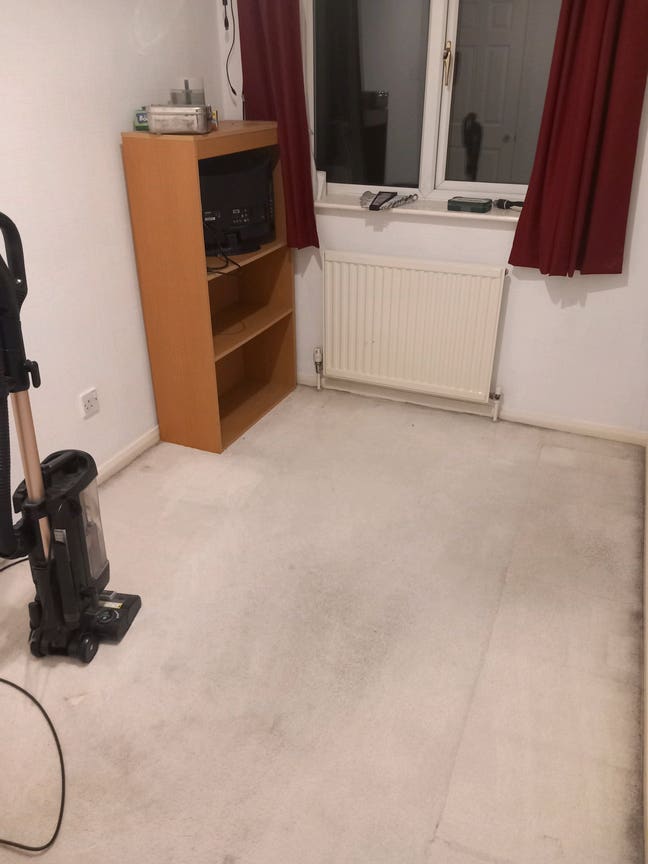 Room for rent  Main Photo