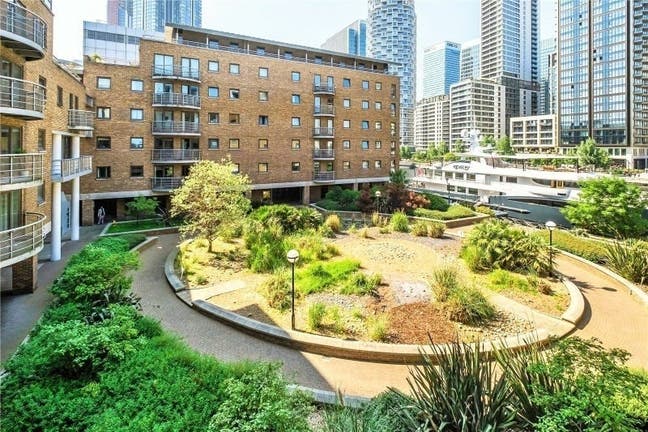 Panoramic View-Double in Central Canary Wharf Main Photo