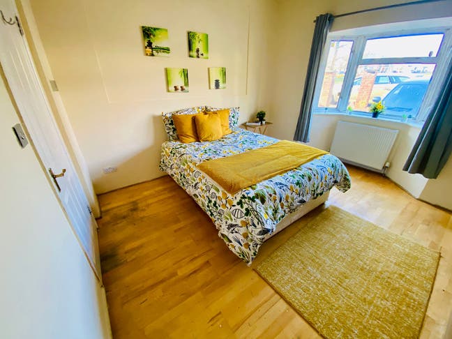 🌟 Double Room (Single Use) in East Acton – Zone 2 Main Photo