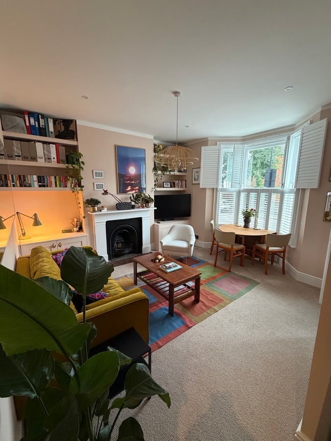 Short term room in Highbury  Main Photo