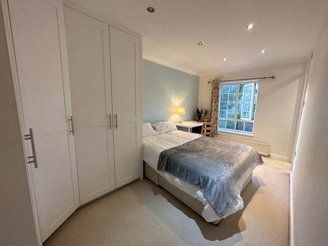 Room with Private Bathroom&Garden Access - SE16 Main Photo