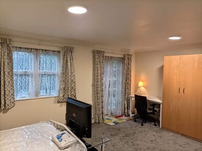 En-suite/Double room - Student Town House Ardwick Main Photo