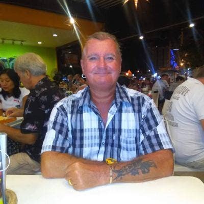 I am a professional male aged 70. I am lookin... Main Photo