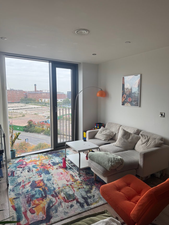 Double En-suite Room in Oxygen M1 (unfurnished)  Main Photo