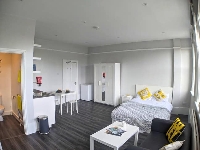 Ensuite Studio by Streatham Common ✨ Main Photo