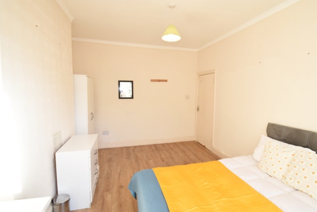 Peaceful Double in Willesden Green NW2 Main Photo