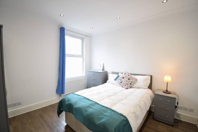 Spacious Double in W12  Main Photo