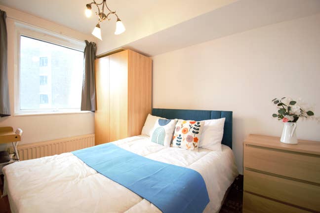 Peaceful Room available in Wembley  Main Photo