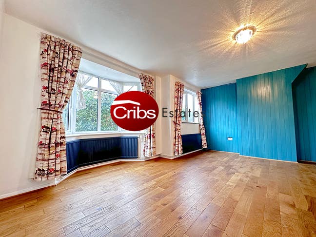 3 Bedroom House available in Sout Wimbledon SW19  Main Photo
