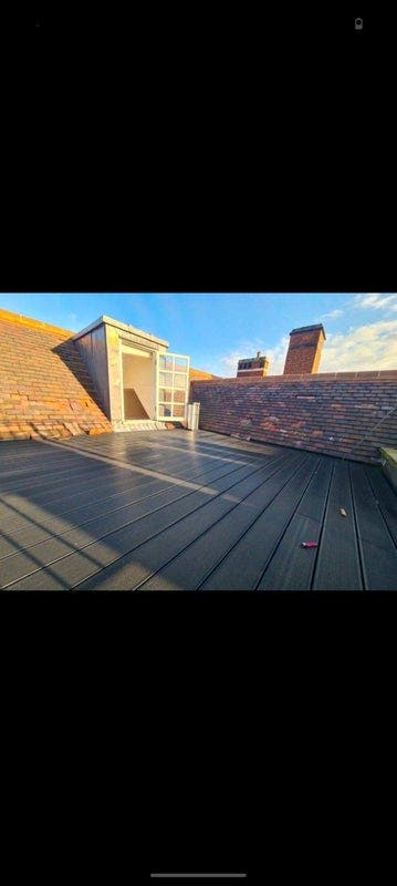 Large Maisonette style room with rooftop balcony Main Photo