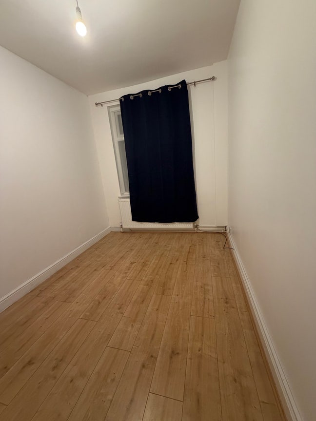 Single Room  Main Photo