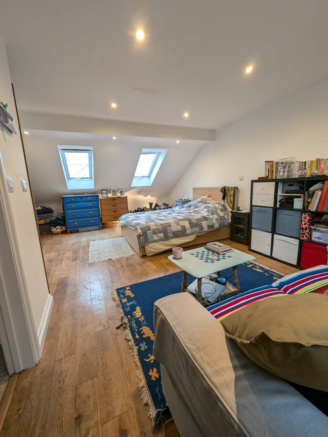 Large bright double ensuite room St Werburghs Main Photo