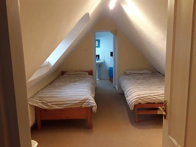Bedroom with en-suite bathroom- listed farmhouse Main Photo