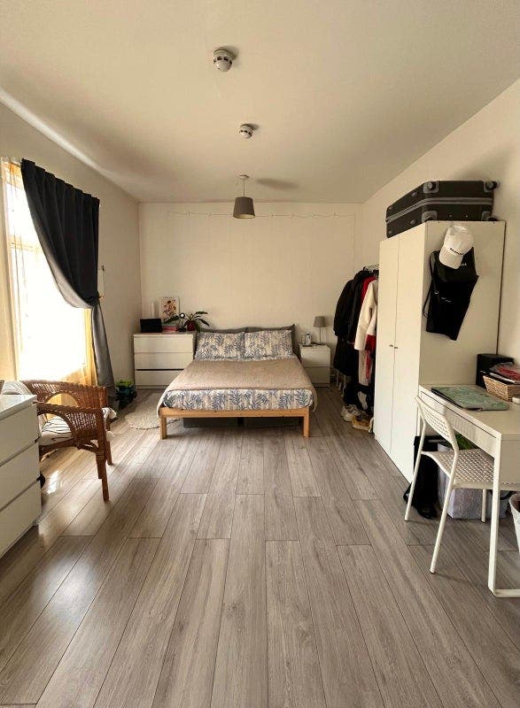 Double room: Spacious and bright! ☀️ Main Photo