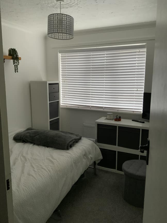 Room in west end Southampton  Main Photo