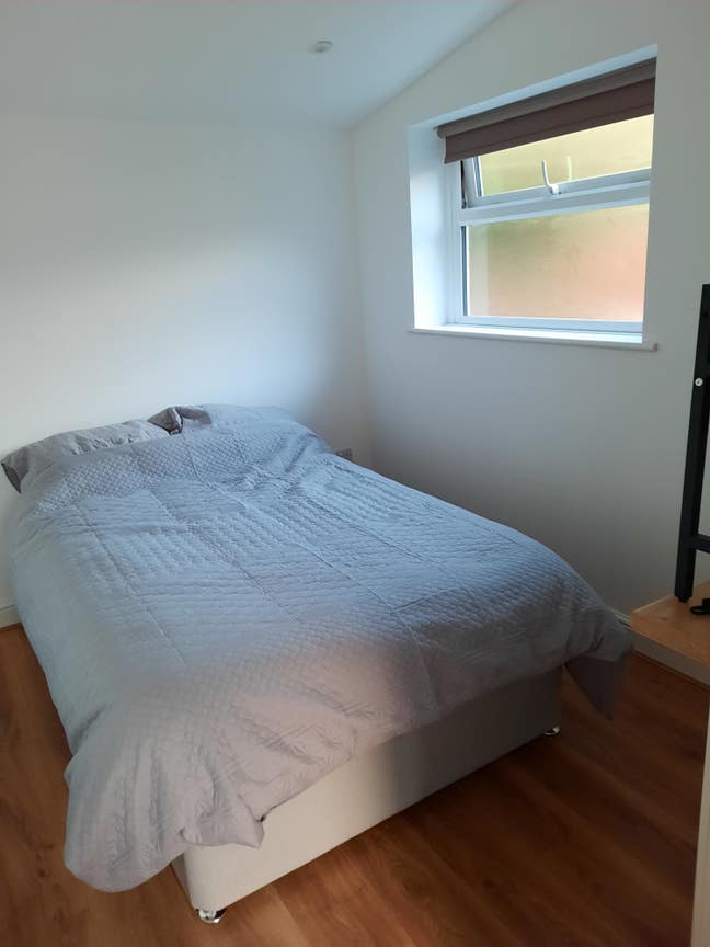 Self contained room in Annexe Main Photo