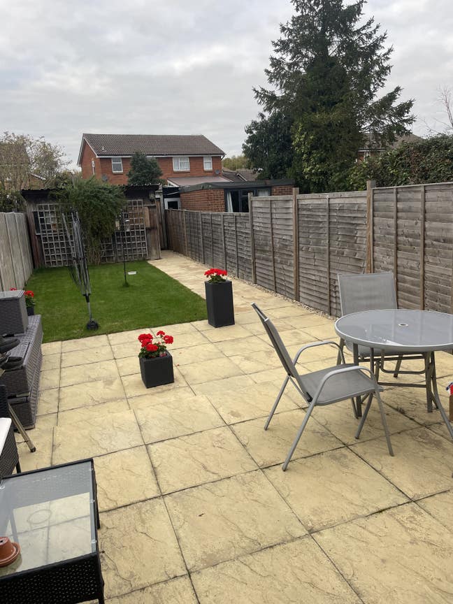 Large Modern 3 bed house  Main Photo