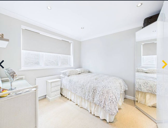 Spacious double room, PE19 St Neots Main Photo