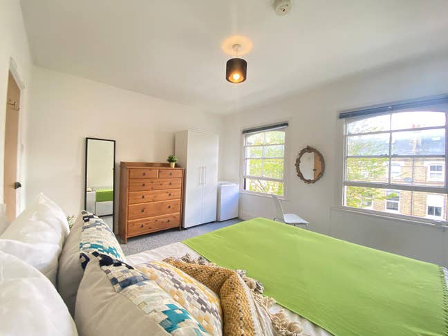 Euston Squale - King's Cross 2 Rooms available  Main Photo