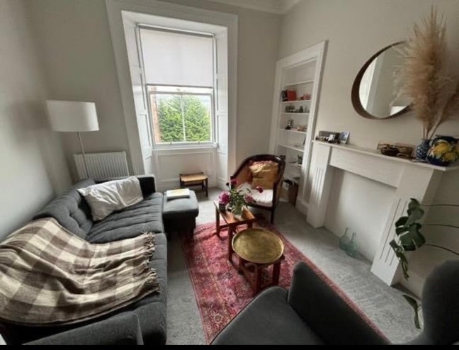 1bed flat leith Main Photo