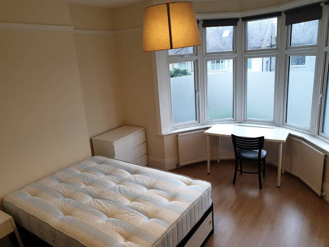 🏡 2 Single Rooms in Willesden/ 15 Min Jubilee Main Photo