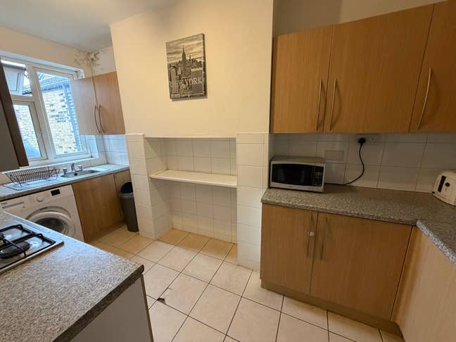 3 Bedroom House Near Walthastow! Bills Included! Main Photo