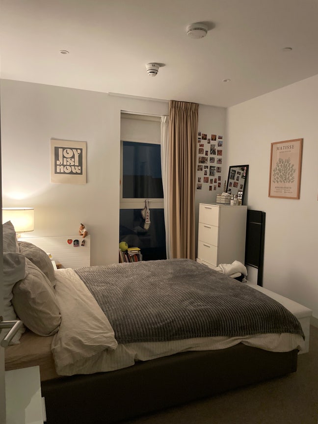 Double room rent in a new built flat (for girls)! Main Photo