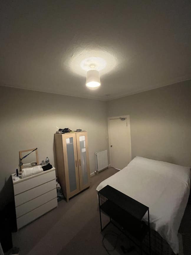 Large Double Room in Marchmont Main Photo