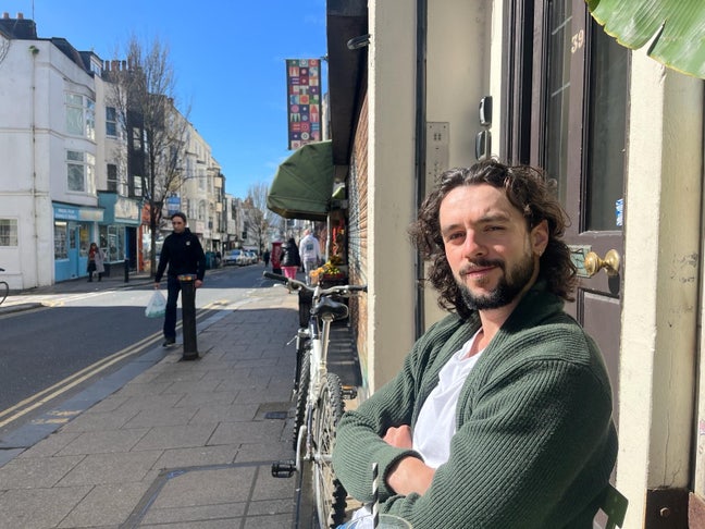 Hello! Irish, Professional 29 looking for a room Main Photo