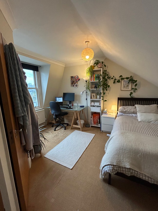 Double room with ensuite in Brixton/Herne Hill Main Photo