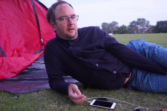 Hello, I am looking for a bright double room... Main Photo