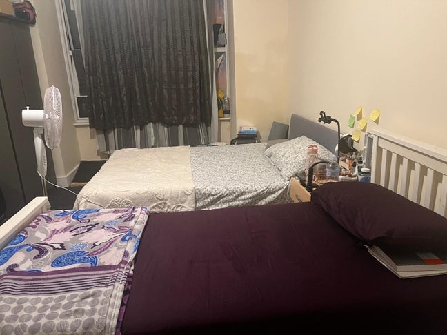 Double Shared Room with Separate Beds in Goodmayes Main Photo