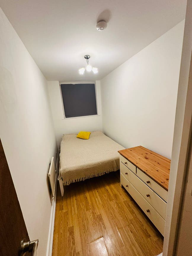 A cozy room in Bermondsey with all inclusive  Main Photo