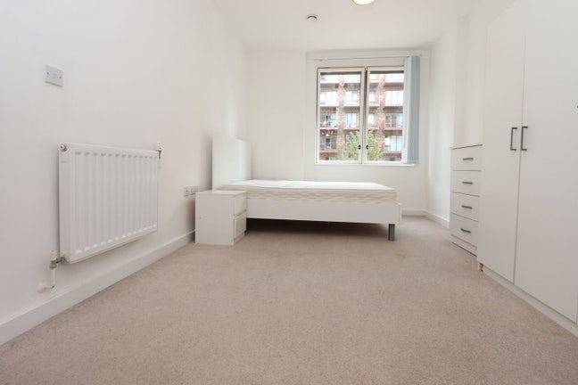 Ensuit-double room available for Couple/single Main Photo