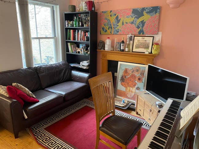 Double Room in Friendly Shared House Main Photo