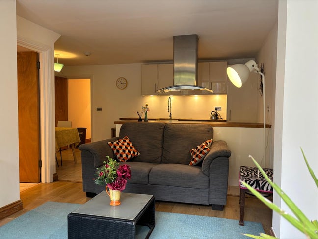 Lovely, spacious one bed flat for rent Main Photo