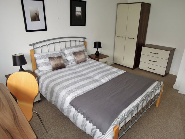 Large room in Kemp Town professionals house share Main Photo