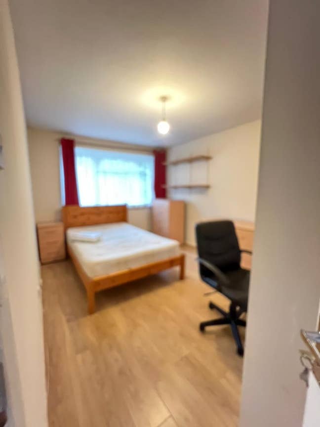 Big Room to let Main Photo