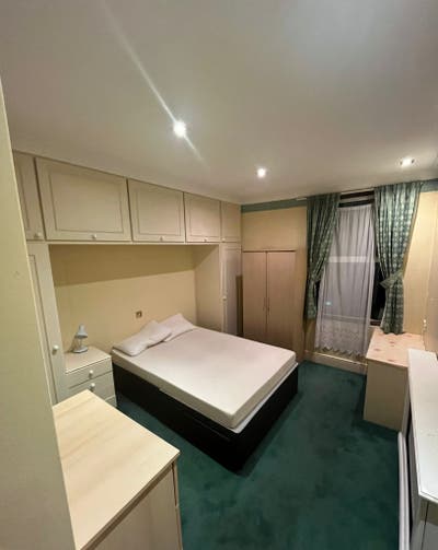 A Double room available in Leyton. Main Photo