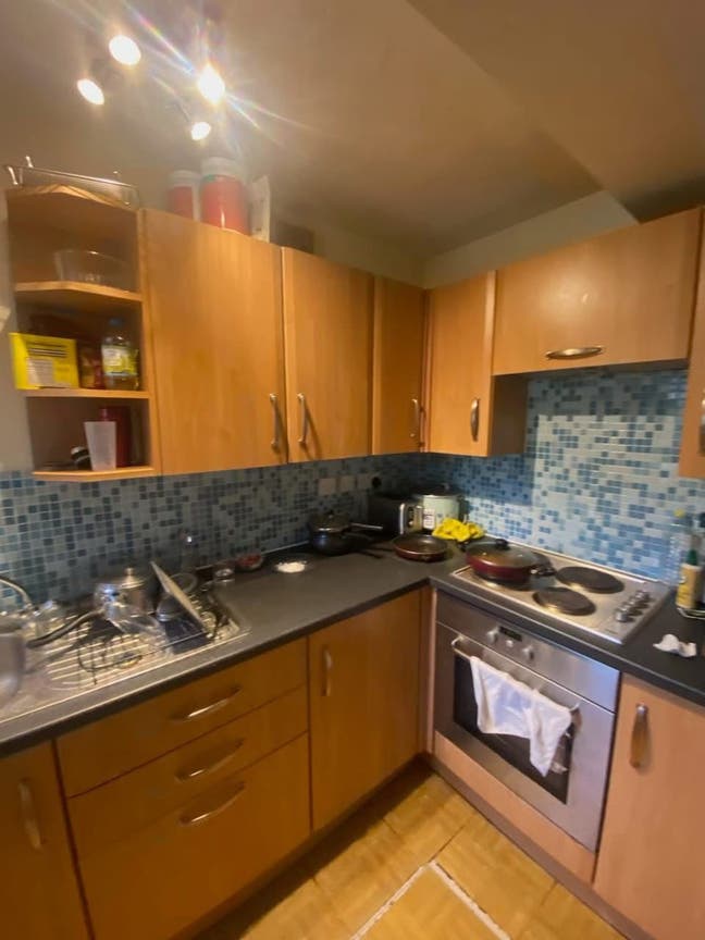 Short sublet (1 month) /Canada Water Main Photo