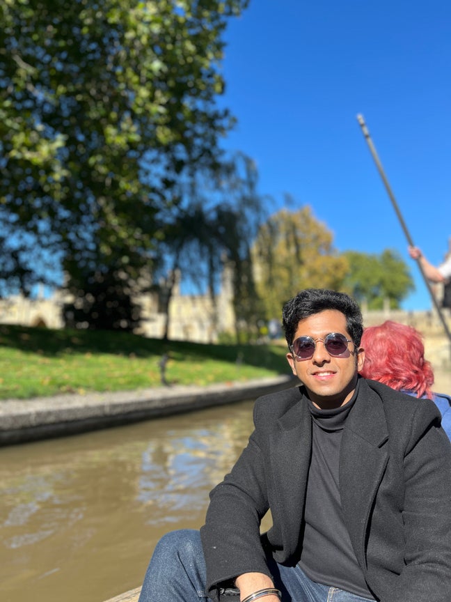 Easygoing professional after a friendly home Main Photo