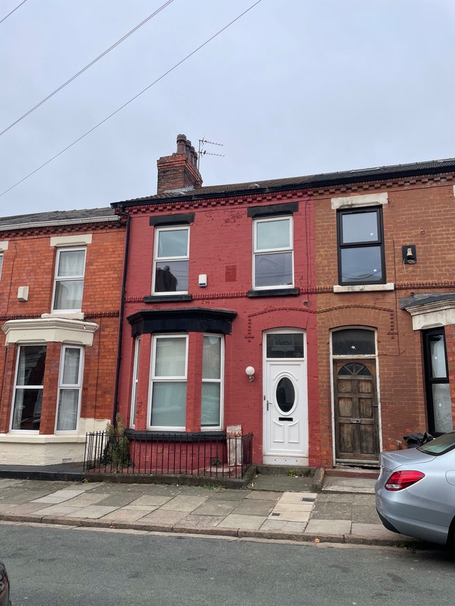  4 bedroom HMO available nr Penny Lane Main Photo