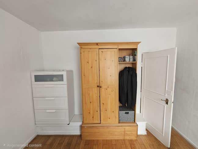 Bright double room in Bayswater  Main Photo