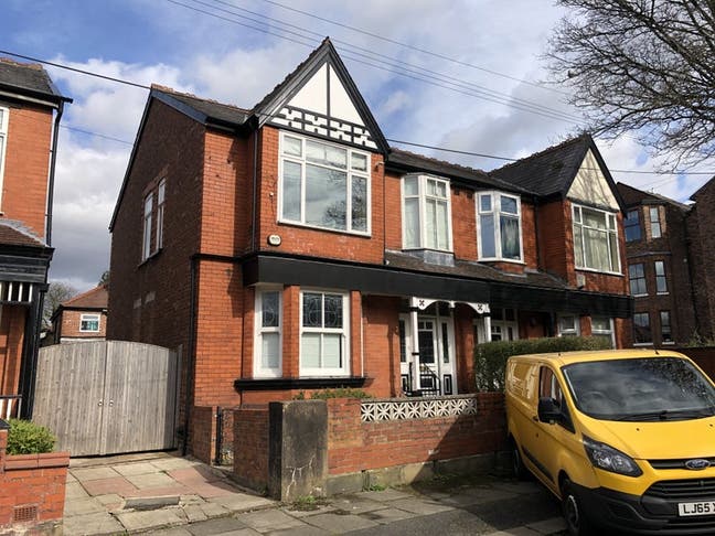 Double Room in Whalley Range (unfurnished) Main Photo